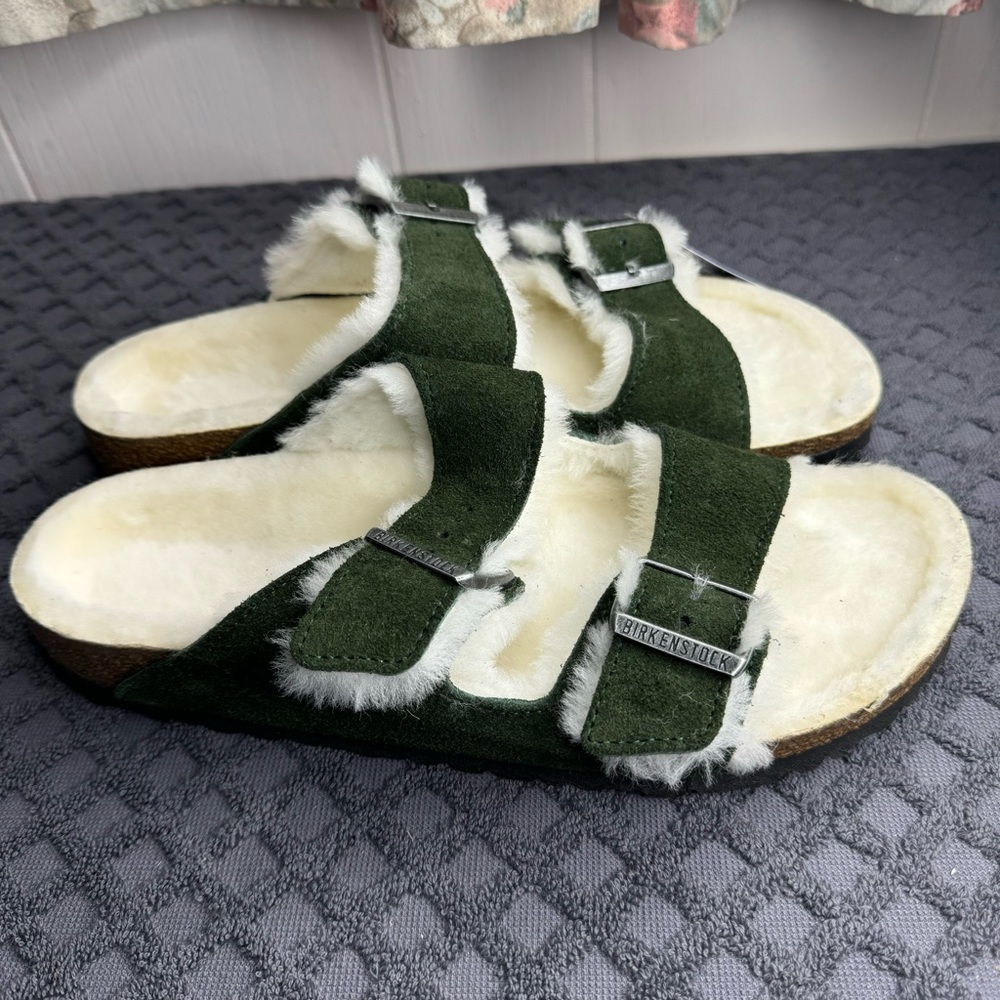 Birkenstock Arizona Fur Shearling Mountain View Green Sandals